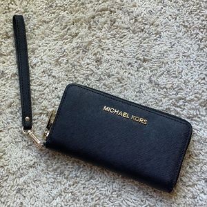Michael Kors Black Zip Wallet